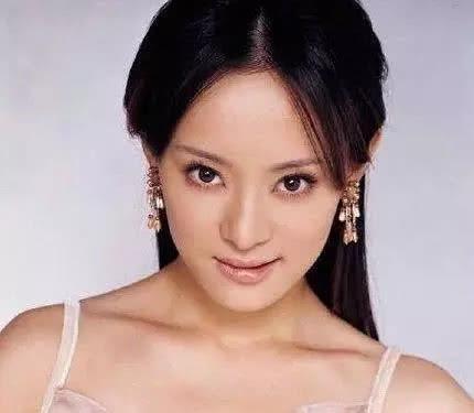 當過兵的5位女星，第三位變性了，最後一位軍銜非常高！