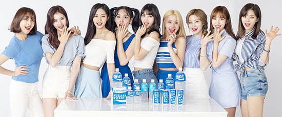 [TWICE][分享]190228 用數據說話截至目前為止TWICE擁有5首gaon流媒過億歌曲！