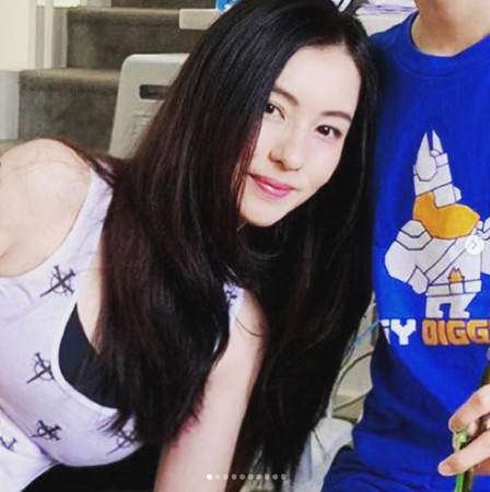 【被三王子生父拋棄?】張柏芝深夜發文:沒有誰能成為永遠的支柱,現場混亂驚現剪刀!!!