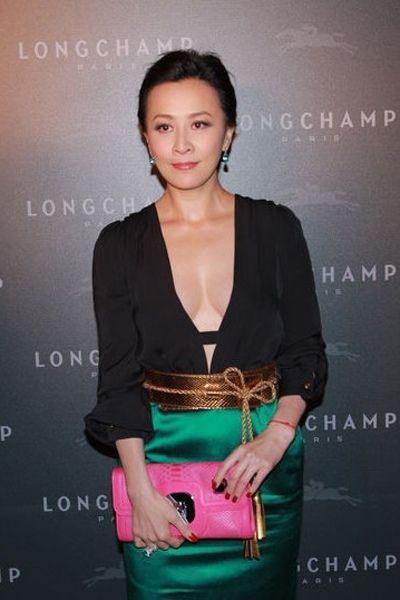 劉嘉玲包養小白臉 ！資深娛記大爆明星令人驚呆的真實人品 ！