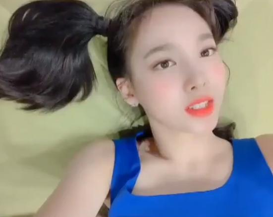 [TWICE][分享]190227 《Candy Pop》獲第33屆日本金唱片「年度下載歌曲」獎項！