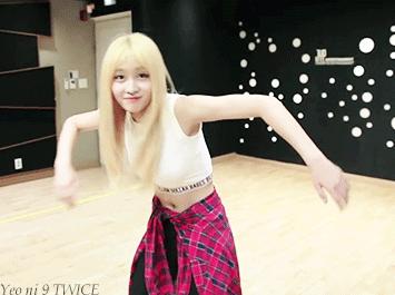 [TWICE][分享]190227 《Candy Pop》獲第33屆日本金唱片「年度下載歌曲」獎項！