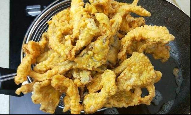 手把手教你炸蘑菇，金黃酥脆，不油膩，比街邊賣的好吃多了!!!