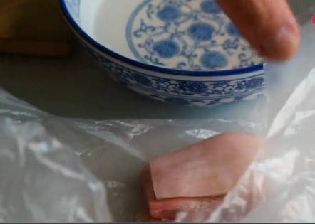 五花肉快手做法，比蒸的、燉的都好吃，又香又脆又下酒，噴香撲鼻，超解饞