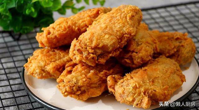 不用裹麵包糠，教你做脆皮雞翅，這樣炸出來的雞翅外酥里嫩