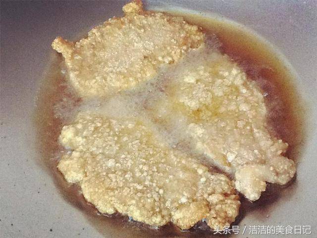 蒜香豬排這麼做實在太香了, 自己在家做的，吃起來更香哦