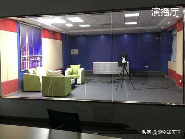 住酒店前要先敲一下床邊鏡子，這是為什麼？以前真沒注意