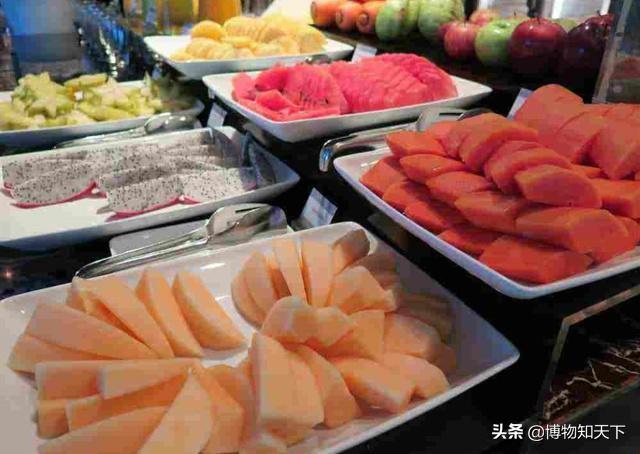 中國遊客在日本吃自助餐，有一件事情，讓當地人感到疑惑