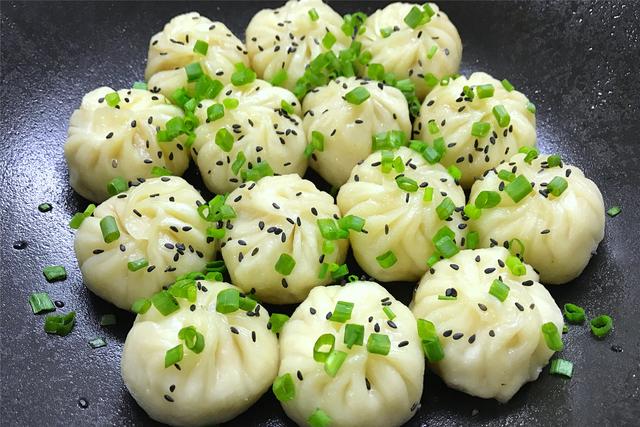 孩子的專屬早餐，隔三差五做一次，酥脆鮮香一口爆汁，1盤不夠吃