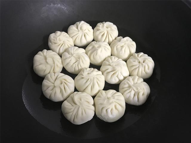 孩子的專屬早餐，隔三差五做一次，酥脆鮮香一口爆汁，1盤不夠吃