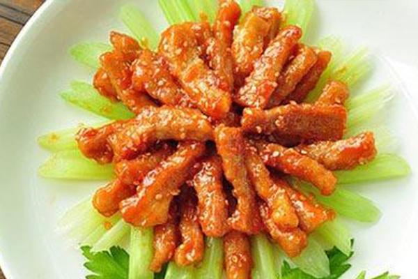裡脊肉的糖醋做法，酸甜可口，輕鬆搞定，孩子們都愛吃的一道菜