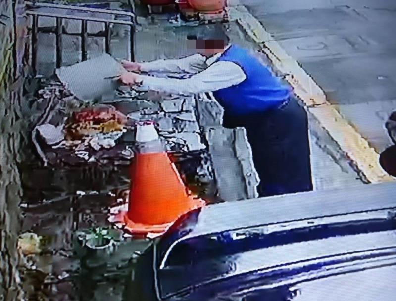 亂丟垃圾小心！基隆破袋埋伏揪出24人罰款最多6千 | 基宜花東 | 地方