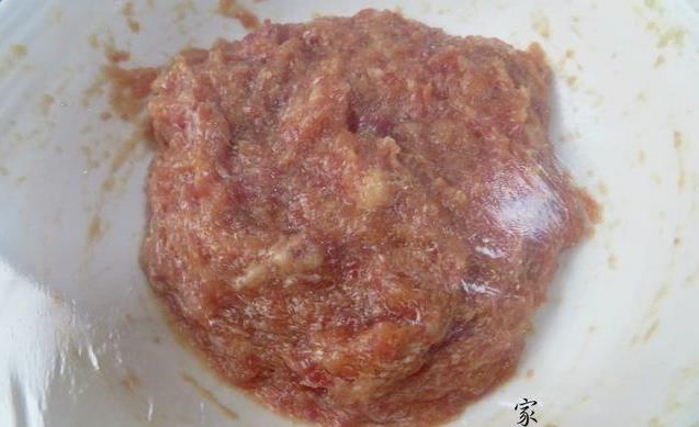 調餃子餡時，牢記加入這1樣東西，不管什麼餡的餃子都好吃不膩！