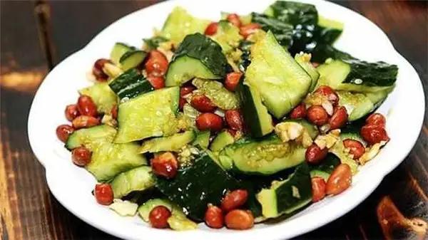 堪稱中國「最硬」的5道下酒菜，經典硬菜，你都吃過幾道？