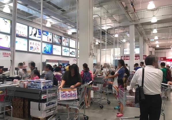 詐騙集團「好市多騙錢手法」曝光！家長爆料逛街時突然「有個小女孩衝過來」超扯下場千萬要小心
