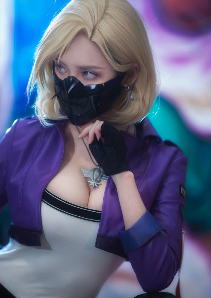打籃球嗎？「火辣女前鋒」胸狠出擊，網驚呼：好想玩球
