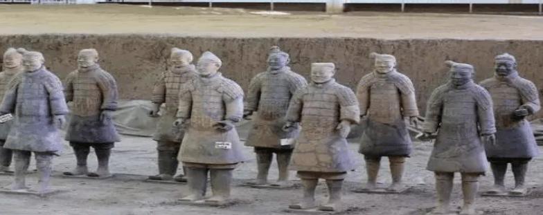 有人說兵馬俑是真人燒製的，專家研究一尊破碎兵馬俑，揭開真相！