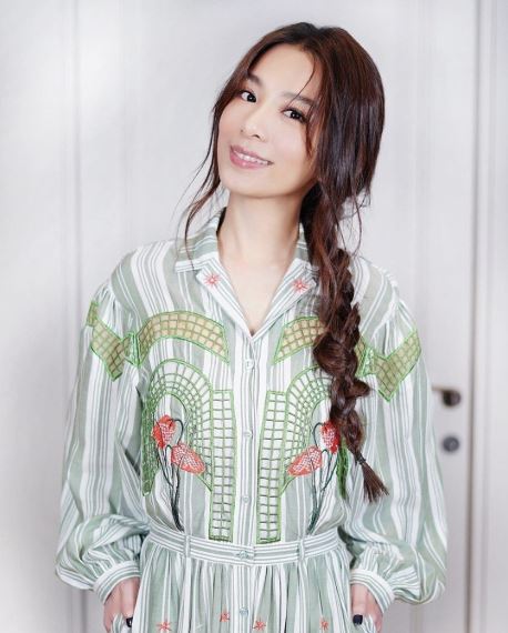 網友票選「最討人厭女星Top 20」！女神楊冪登第2　「台灣凍齡女神也上榜」網看傻：竟然有她？ - BuzzHand