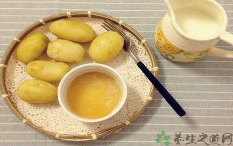 癌 症 有 救 了！ 每 天 一 小 杯，可 殺 死 體 內 癌 細 胞！排 出 身 體 10 年毒素！