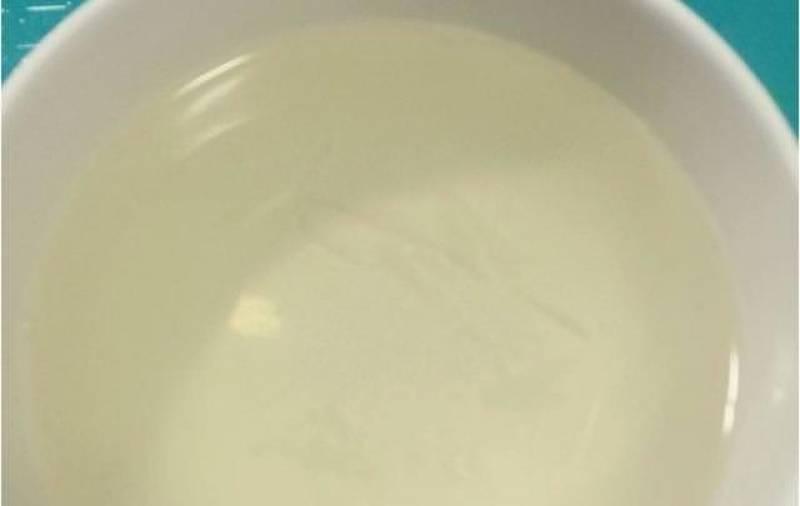 白蘿蔔和雪梨一起煮，不管寒咳、熱咳、夜裡咳，都管用，用幾次就好了！