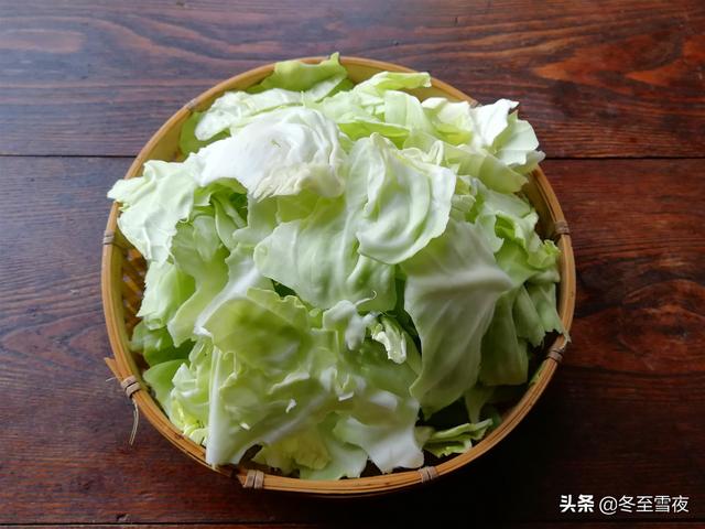 高麗菜超美味做法，比肉還好吃，脆嫩可口，天天都想吃！