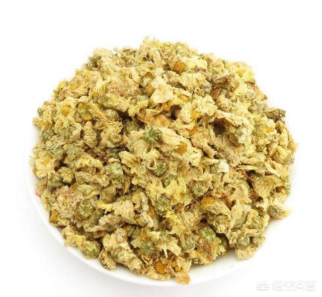 金銀花、菊花、陳皮、大麥和冰糖一起泡水喝，有什麼作用？
