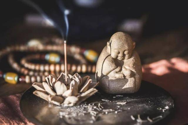 什麼叫修行？原來，吃素念佛並不就是修行