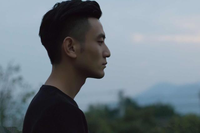 岳母生日，女婿給三千塊紅包，回家看到親戚群的聊天內容，他懵了