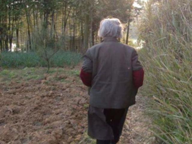 外出打工5年，想回家老婆推三阻四，到家一看我才明白