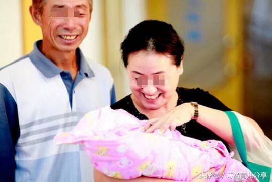 兒子長得太帥，老公憤怒帶著他去做「親子鑑定」，鑑定結果讓醫生都愣了！！