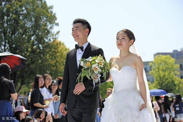懷孕三個月，婆婆逼我打掉，我堅持把孩子生下來後，她卻沒臉見我