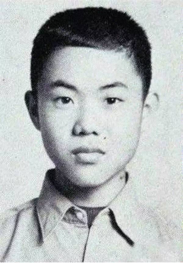  19歲自殺、20歲選擇性別，利菁嫁小14歲老公的傳奇人生！