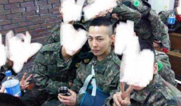 權志龍當兵一年休100天，工作室說符合規定，韓國民眾並不買帳