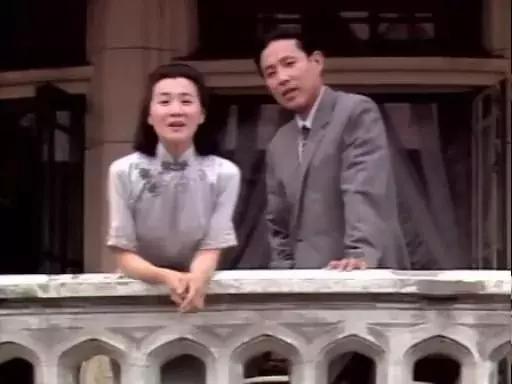  41歲最美女演員患癌去世，撇下2歲兒子，陳道明在她葬禮放聲大哭！