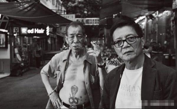 李兆基婚禮現場曝光，前社團大哥做證婚人！場面冷清但別樣濃情！