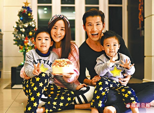 47歲黃少祺「全家近照」曝光！他抖肌跑進9千萬豪宅，娶10年嬌妻和2兒子「如今長這樣」！