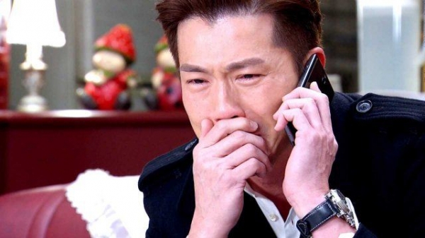 47歲黃少祺「全家近照」曝光！他抖肌跑進9千萬豪宅，娶10年嬌妻和2兒子「如今長這樣」！