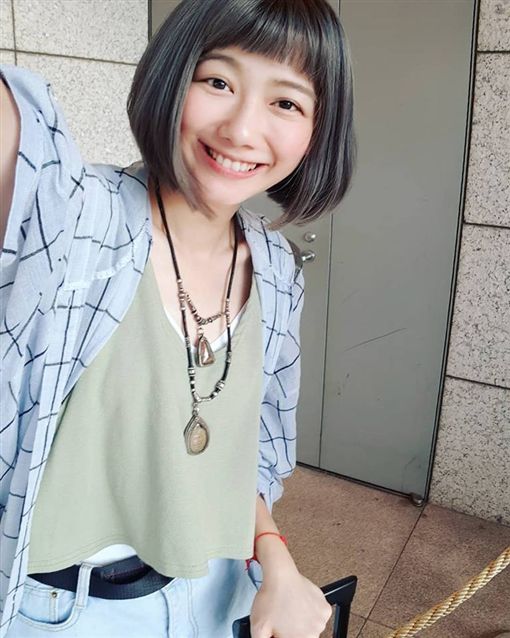 要求扣押！邵庭千萬積蓄「被信任好友騙光」找法院上門　進去後「超悲情畫面」讓她一秒哭了 