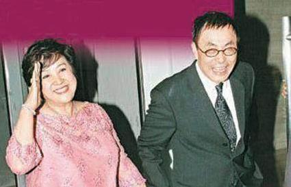55歲呂秀菱近照曝光，被譽為林青霞的接班人，終敵不過公司倒閉，三級片不火，現如今嫁入豪門成人生贏家！