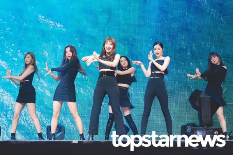 [Apink][分享]190307 「9年次女子組合的實力」...Apink，她們走過的足跡