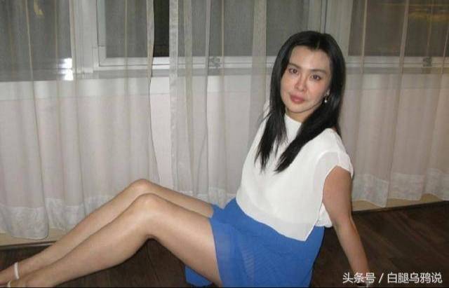 51歲王祖賢近照曝光 !! 被嚇到了~~面容顯露老態，女神形象盡毀