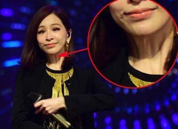 「甜蜜教主」王心凌曬近照，網友又認不出了：劉嘉玲和蔡明的結合體？