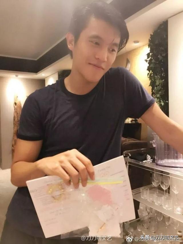馬德鍾兒子要出道，卻被吐槽顏值不如父親，TVB最帥星二代是他！
