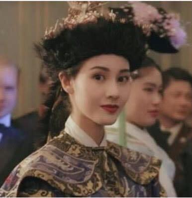 48歲李嘉欣臉部凹陷變多邊形，最美港姐成過去式，網友：嚇人