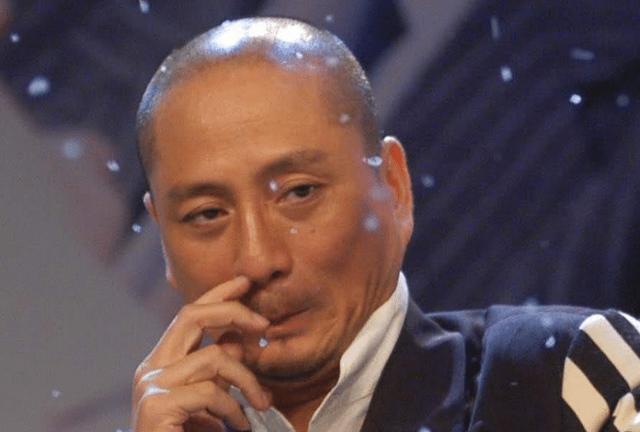 ​60歲湯鎮業二婚老婆曝光，原來是我們熟悉的她，難怪不娶翁美玲