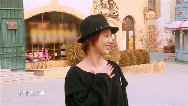 她被周星馳罵忘恩負義，為孩子「隱婚十年」，如今卻把兒子養成這樣！