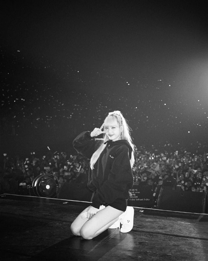[BLACKPINK][分享]190306 YG「宣傳部」本部沒錯了！幫同公司「家人」宣傳的暖心寶寶們！
