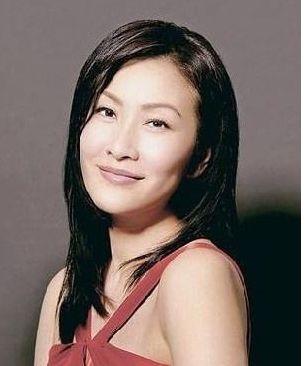 離婚再嫁大11歲經紀人，丈夫破產後她拍戲養家，今成港版劉濤