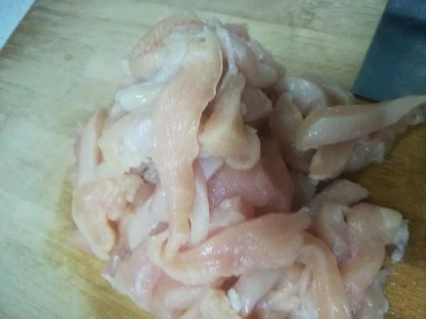 孩子不愛吃飯沒胃口，教你一道新鮮菜，開胃又下飯，孩子搶著吃！