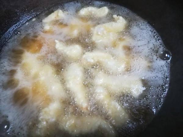 孩子不愛吃飯沒胃口，教你一道新鮮菜，開胃又下飯，孩子搶著吃！